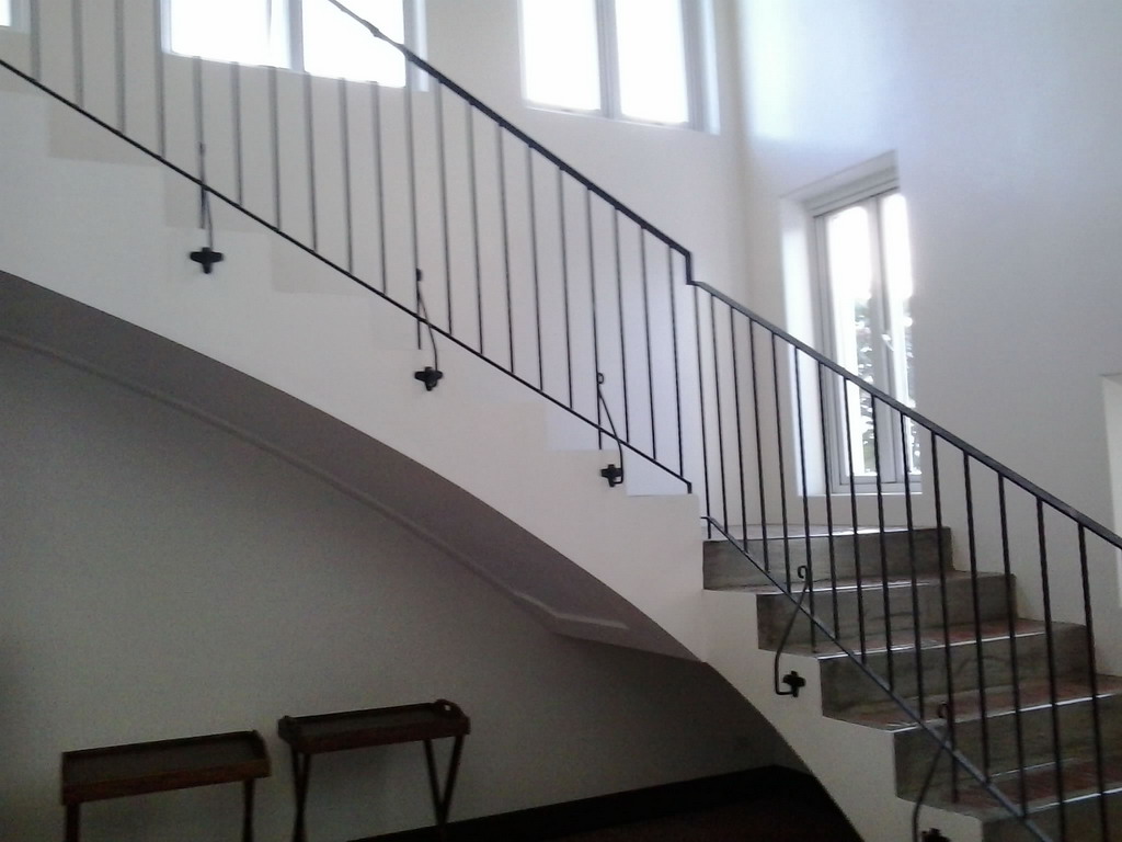 Stair Railing Simple Design | Cavitetrail, Glass Railings ...