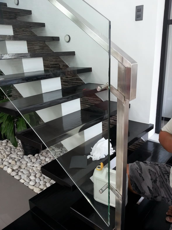 Glass Stair Railing in Stainless Frame Hairline