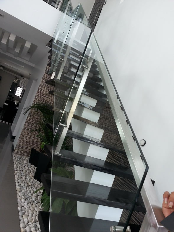 Glass Stair Railing in Stainless Frame Hairline