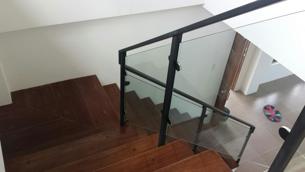 Glass Stair Railing Tagaytay