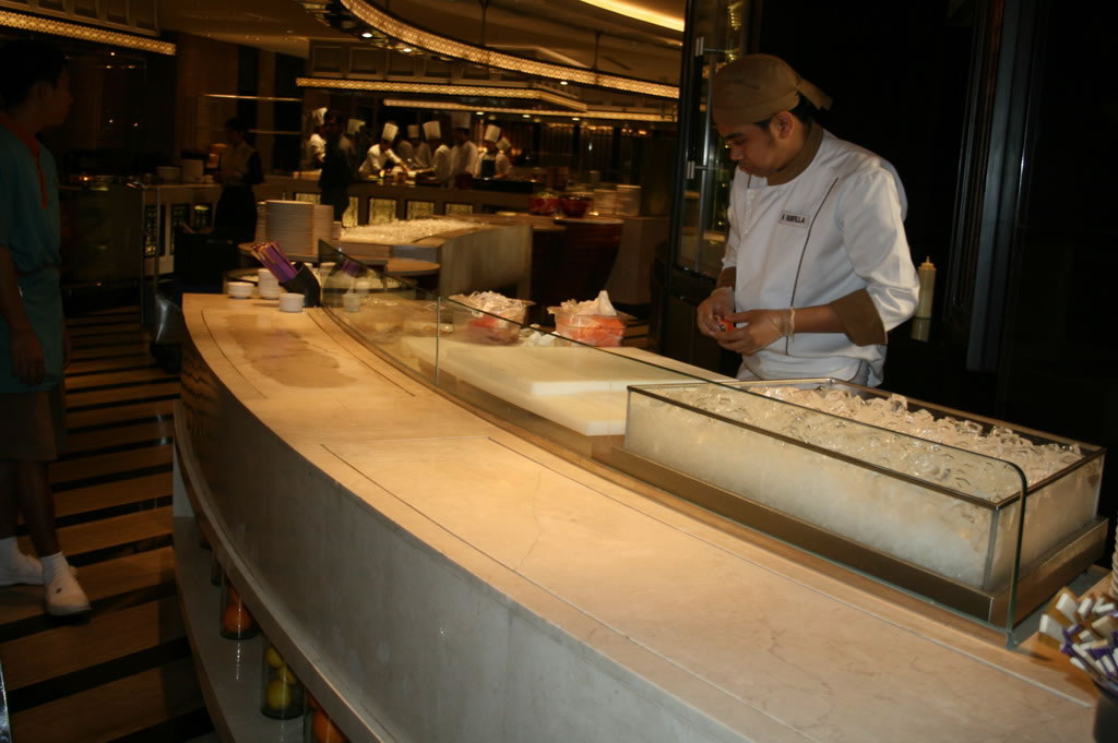 Counter Top Curved Glass