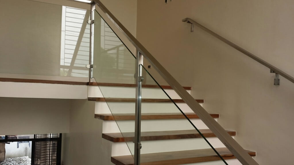 Glass Stair Railing And Balcony Railing Supplier in the Philippines