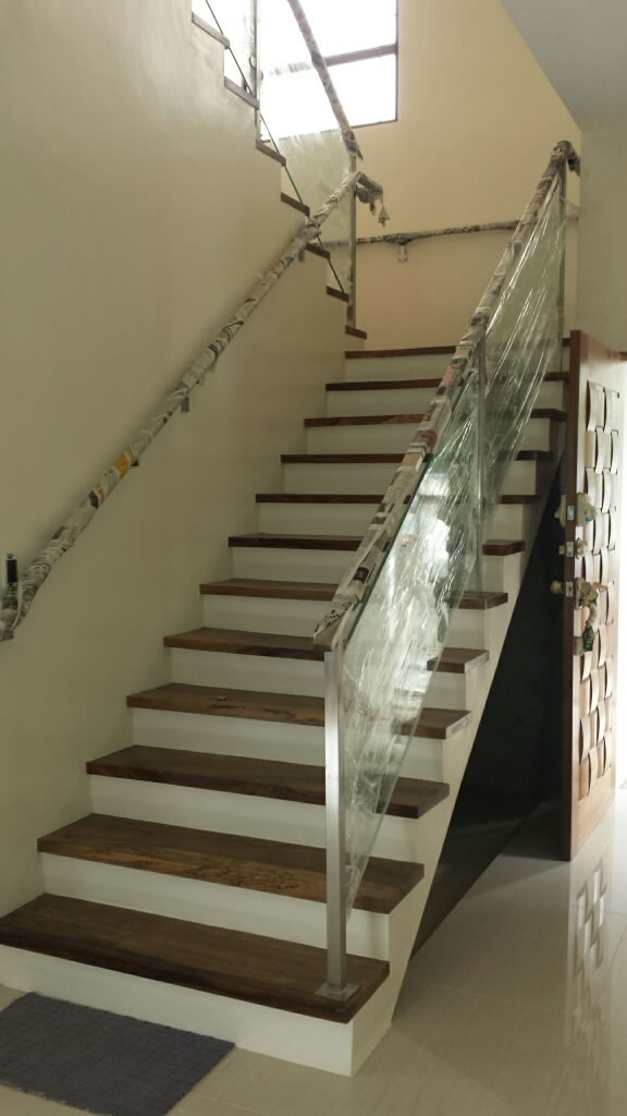 Glass Stair Railing And Balcony Railing Supplier in the Philippines