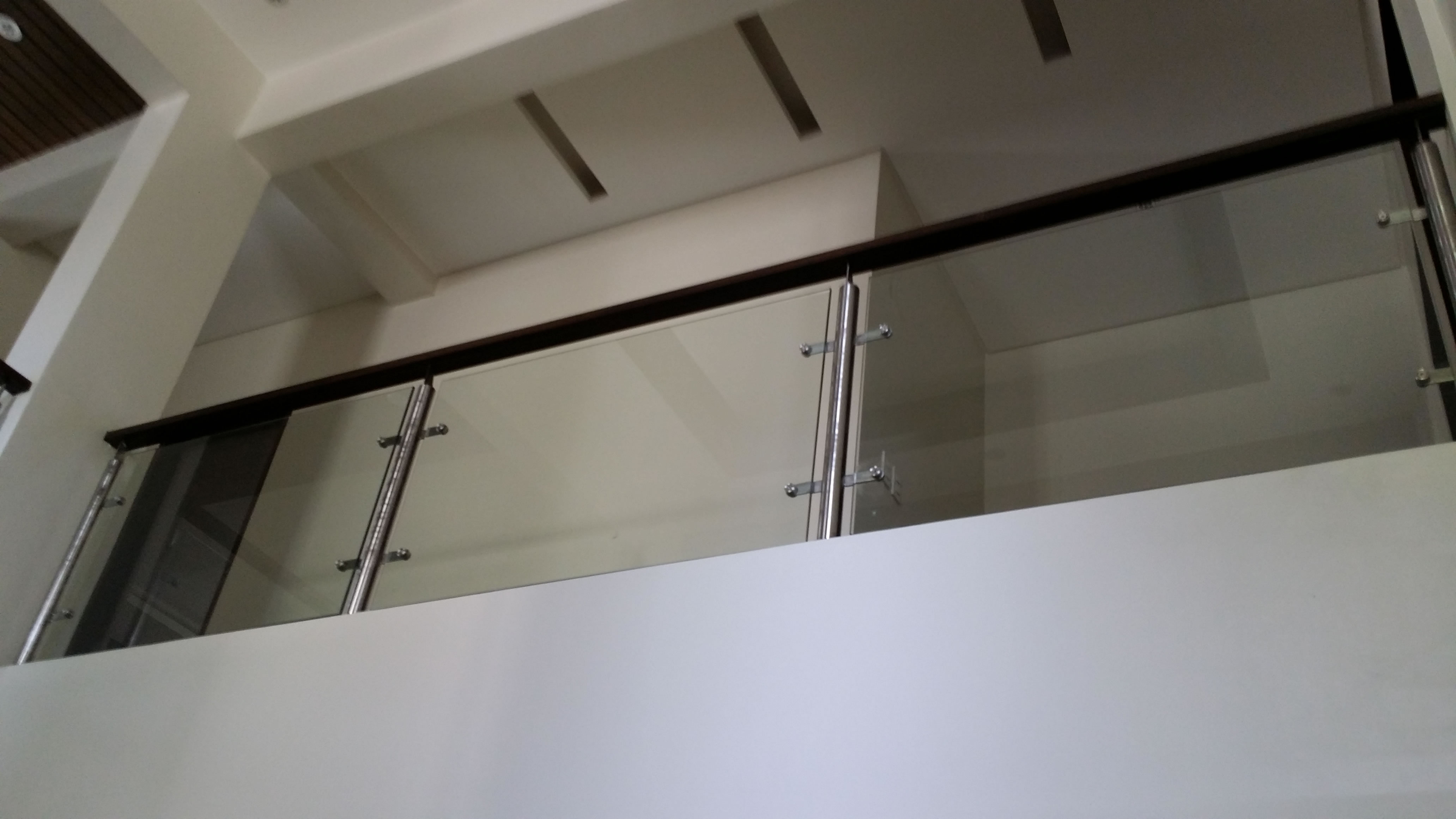 Stainless Glass Stair and Balcony Railing