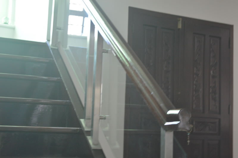 Glass Stair Railing Side Post Mounted